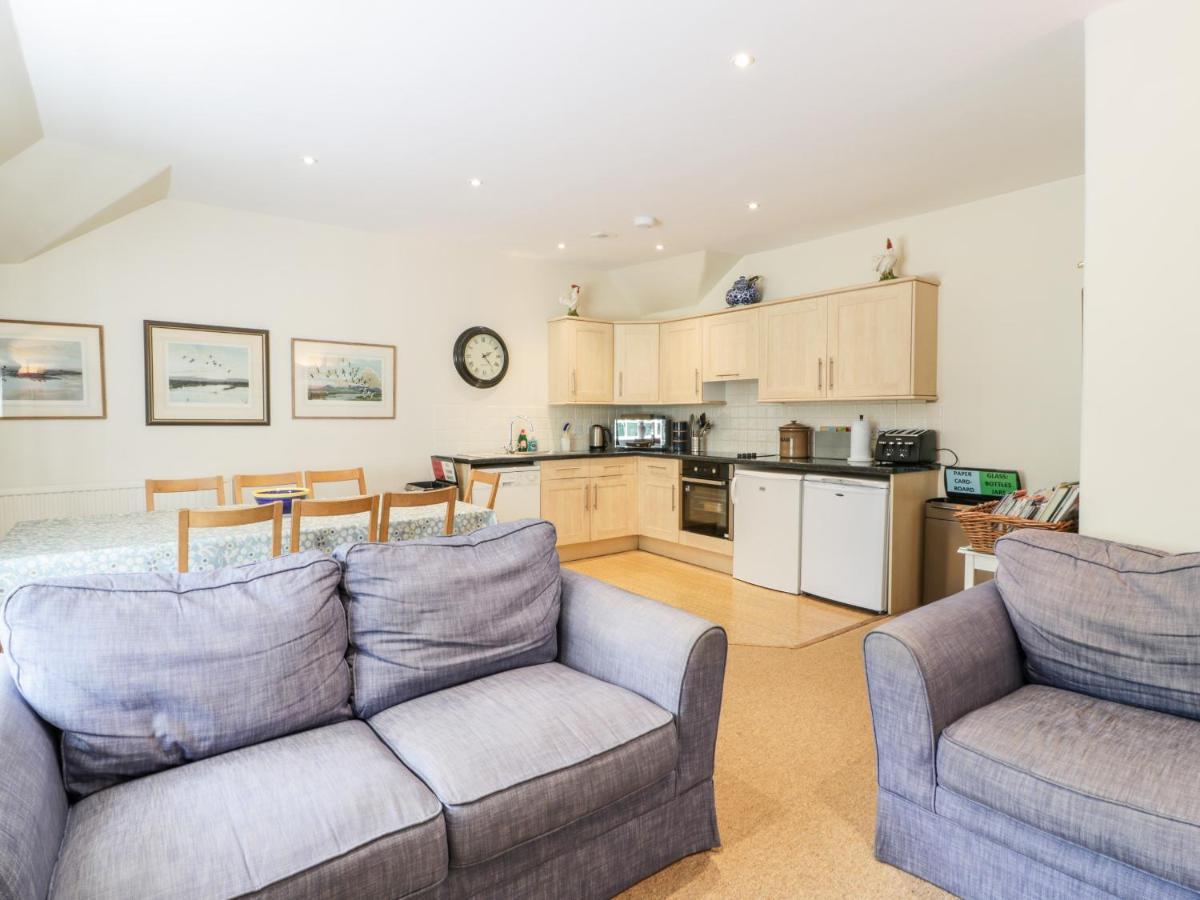 The Mews Flat Apartment Dalswinton Exterior photo